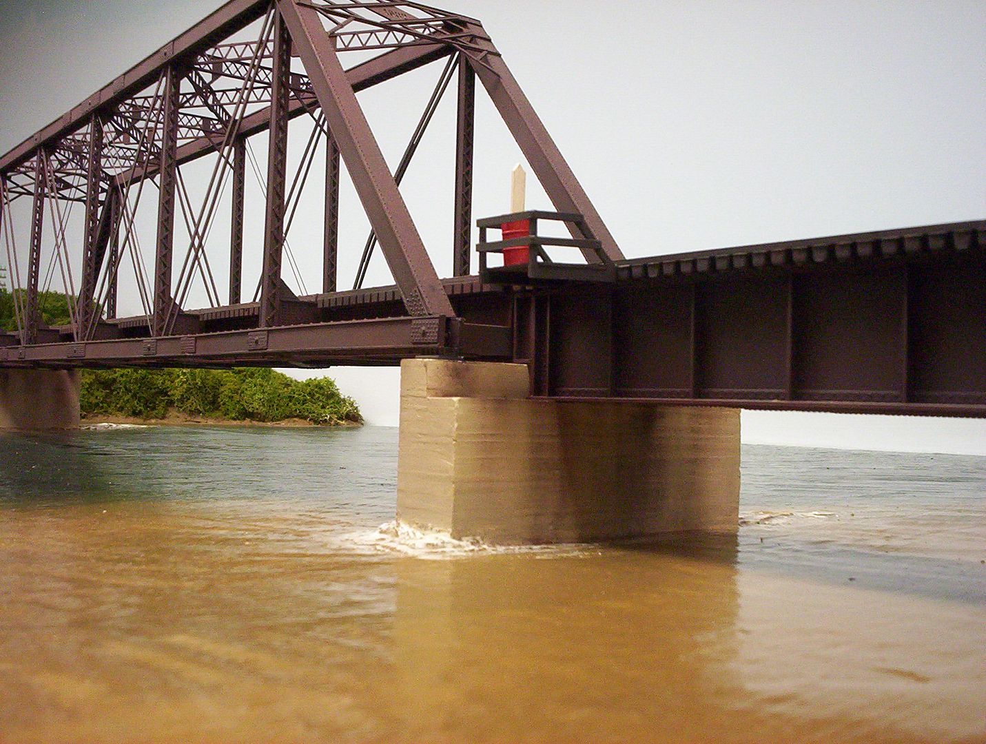 Weathering bridges Model Railroader Magazine Model Railroading